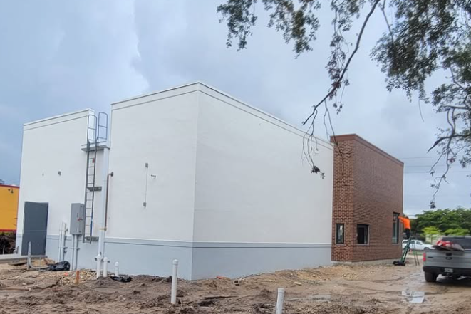 1stucco-painting3-desps